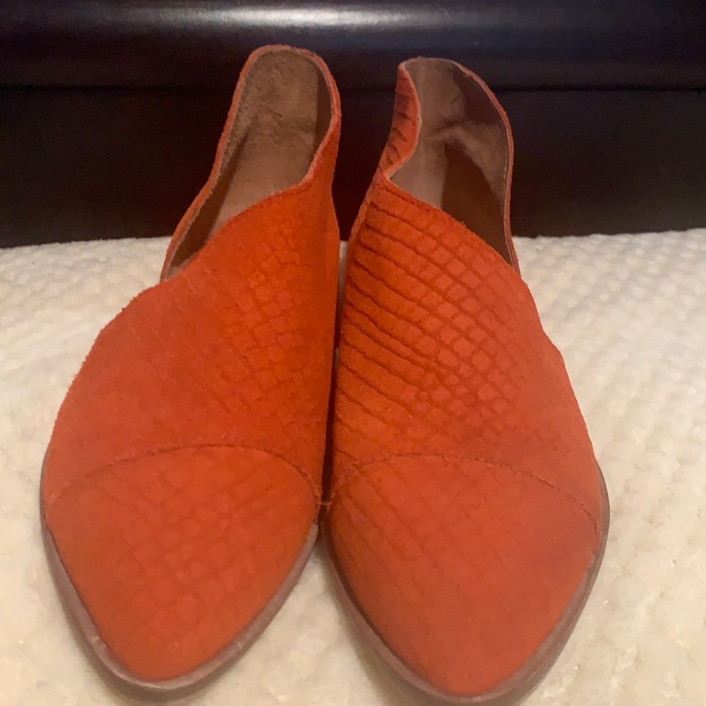 FREE PEOPLE orange cutout flat bootie